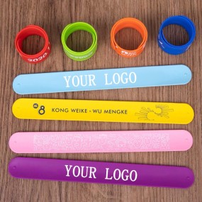 Schnapparmbänder bedrucken - Klackarmband bedrucken